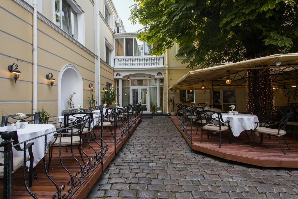 Residence Odesskij Dvorik Odessa Buitenkant foto