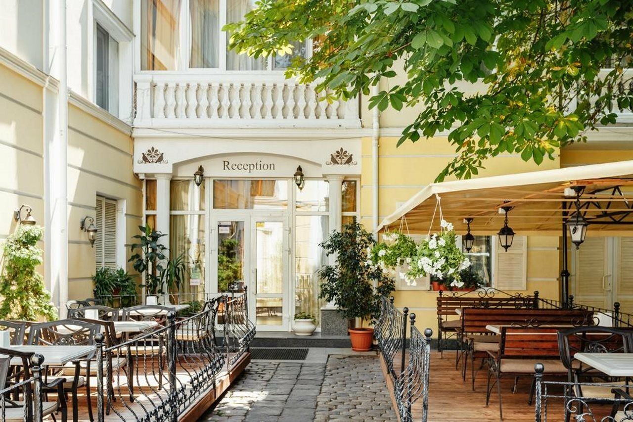 Residence Odesskij Dvorik Odessa Buitenkant foto